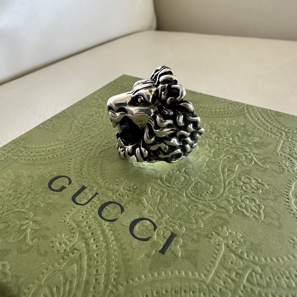 NEW Authentic Gucci Lion Head Crystal Ring In Silver & Black Sz 16 IT 7.5 US - Picture 4 of 11